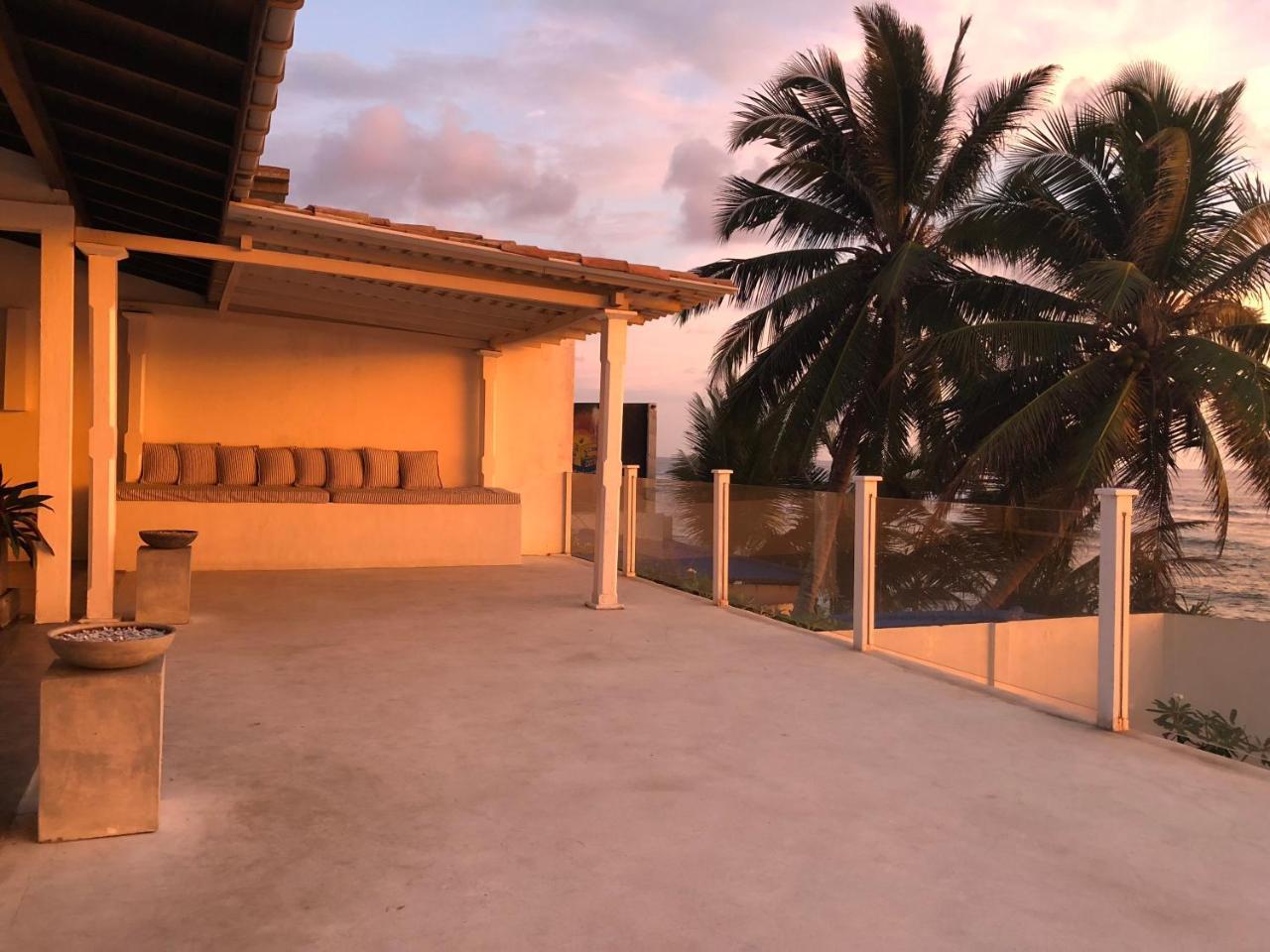 Galle Henna Beach House Unawatuna Exterior foto